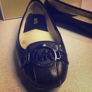 Micheal Kors, Fulton Moc Black Flats!